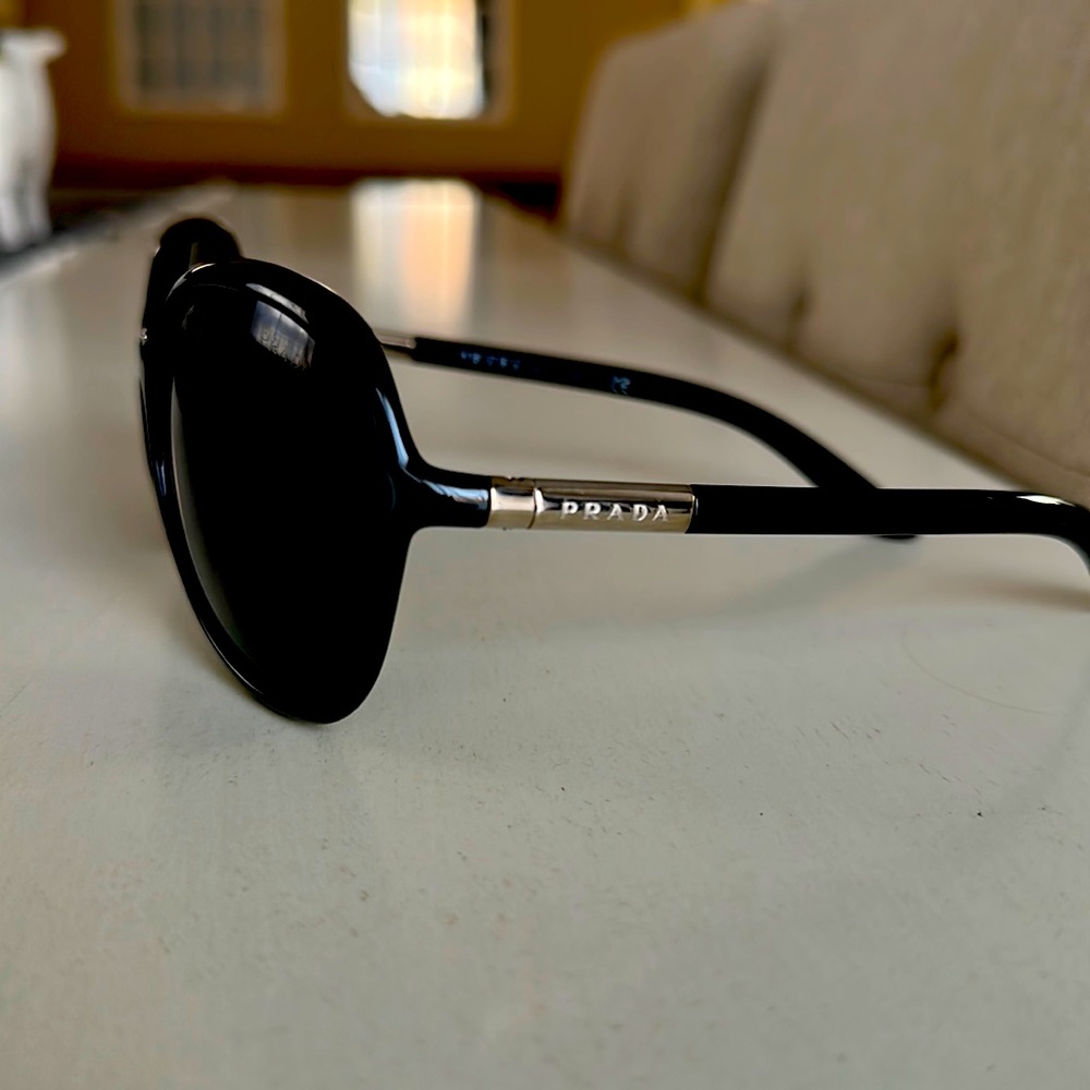 Prada sunglasses SPR25L gently used